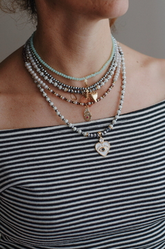 Collar Happiness en internet