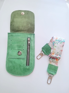 Porta Celular Delta - comprar online