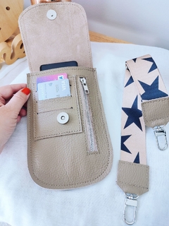 Porta Celular Vison Oscuro (grana) - tienda online
