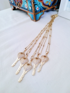 Collar "abriendo puertas" - comprar online