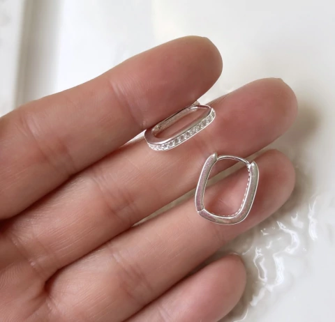 Argollitas Cony Cubic (Por Par)