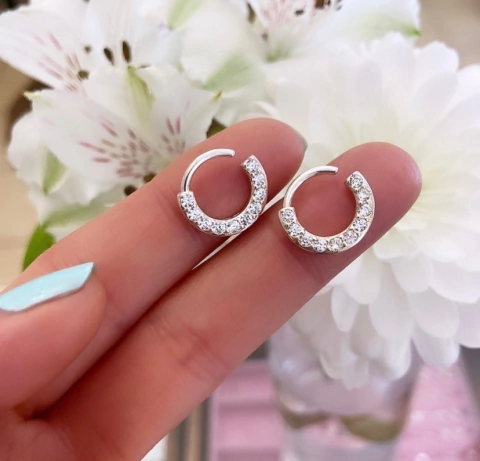 Argollita Solitaria Sahara (por unidad)