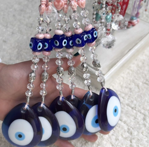 Colgante Protector Inside You