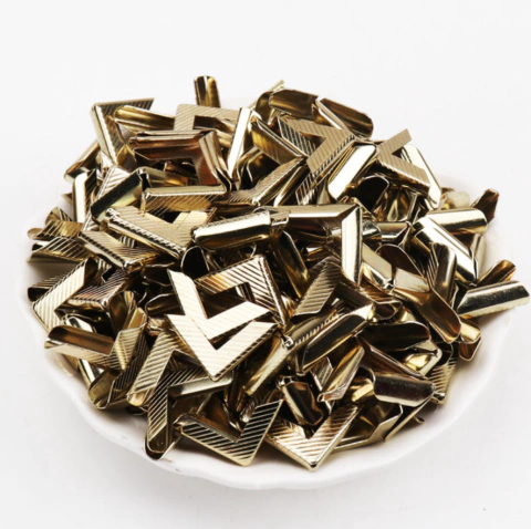 Set 8 Esquineros Metalicos Modern Gold OH MY