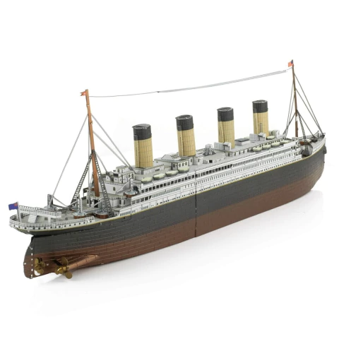 RMS Titanic Metal Earth - comprar online
