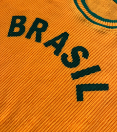 Imagem do Agasalho Retrô Brasil Canelado Amarelo + Brinde Exclusivo
