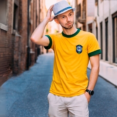 Camisa Brasil Retrô Anos 70 + Brinde Exclusivo - Autêntica Retrô 