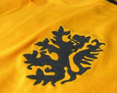 Camisa Retrô Holanda Amarela Manga Longa + Brinde Exclusivo na internet