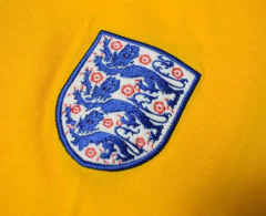 Camisa Retrô Inglaterra Goleiro Banks 1966 Manga longa + Brinde Exclusivo - Autêntica Retrô 