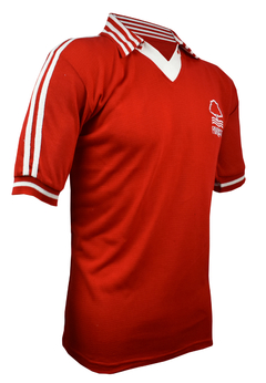 Camisa Retrô vintage Nottingham Forest 1976-77 + Brinde Exclusivo - Autêntica Retrô 