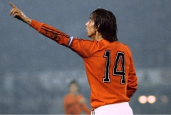 Camisa Holanda 1974 manga longa Retrô + Brinde Exclusivo - comprar online