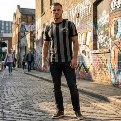 Camisa Retrô Brasil Black Edition + Brinde Exclusivo na internet