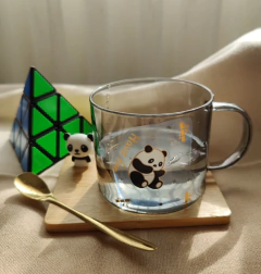 TAZA VIDRIO CON BASE DE MADERA Y CUCHARA PANDA (9131) - comprar online