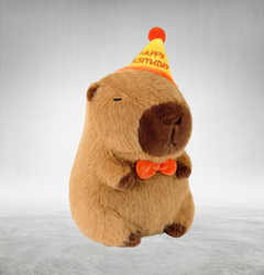 PELUCHE CAPIBARA 35CM CON BONETE - comprar online
