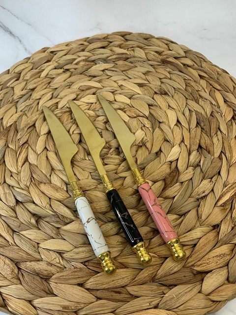 SET X 6 CUCHILLO GOLD MARMOL