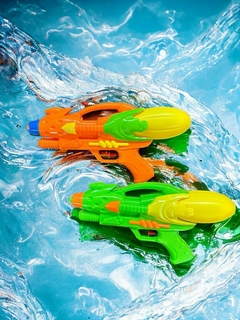 PISTOLA LANZA AGUA