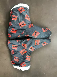 PANTUFLA BOTA CON CORDERITO en internet