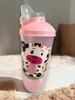 VASO ALTO 350 CC INFANTIL CON TETINA Y TAPA - Arte y Esencias Mayorista