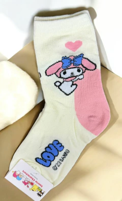 MEDIAS SOQUETE KITTY Y SUS AMIGOS en internet