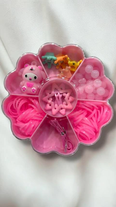 KIT DE ACCESORIOS FLOR SANRIO en internet