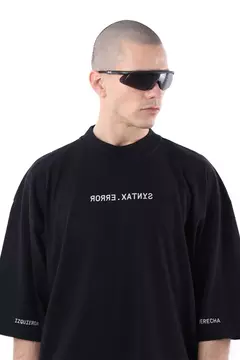Remera Boxyfit Syntax Error