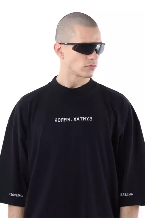 Remera Boxyfit Syntax Error