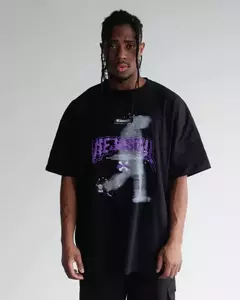 Remera Oversize ViejaScul Shadows Negra - comprar online