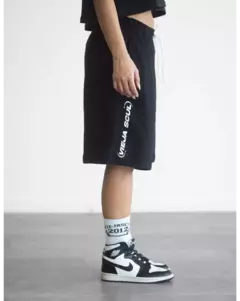 Short Oversize de Algodon ViejaScul Extended Logo Negro - comprar online