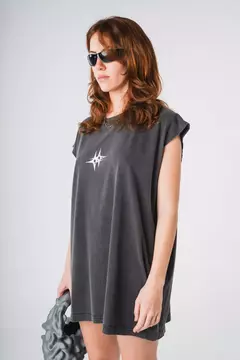 REMERA SIN MANGAS RAMAT FUEL WASHED - comprar online
