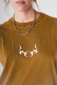 REMERA SIN MANGAS RAMAT BsAs WASHED en internet