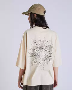 Imagen de Remera Kabrakuervo PL4SM4 Beige