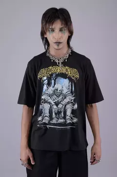 Remera Over AcrossTheRainbow Off The Abysm - tienda online