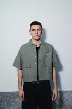 Camisa Boxyfit de Gabardina 25imob Verde - SamoaShop