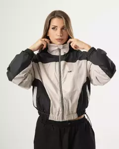 Rompevientos Boxyfit ViejaScul Circle Crew Negro Beige - comprar online
