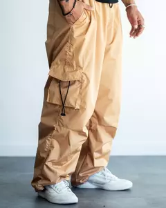 Pantalon Cargo Baggy Dark Basic de Microfibra Camel - tienda online