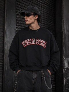 Buzo Boxyfit Viejascul Varsity Negro