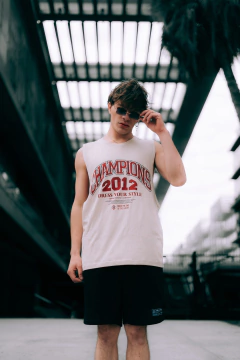 Remera Sin Mangas ViejaScul Champions Beige en internet