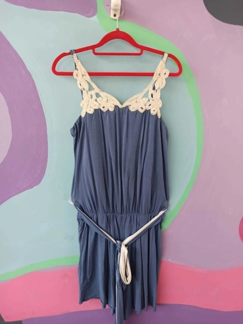 Macaquinho com Rendado