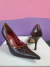 Scarpin Couro Café na internet