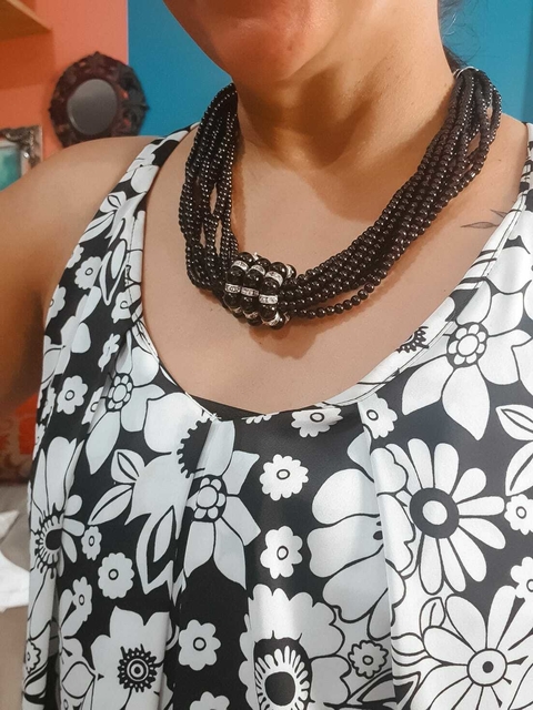 Colar Black Madrigal