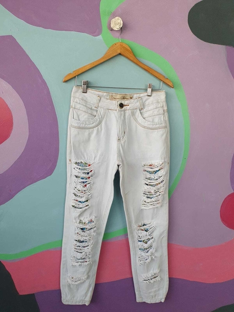 Calça Jeans Destroyed