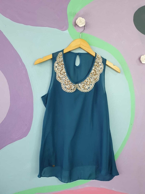 Blusa Regata Renda e Bordado