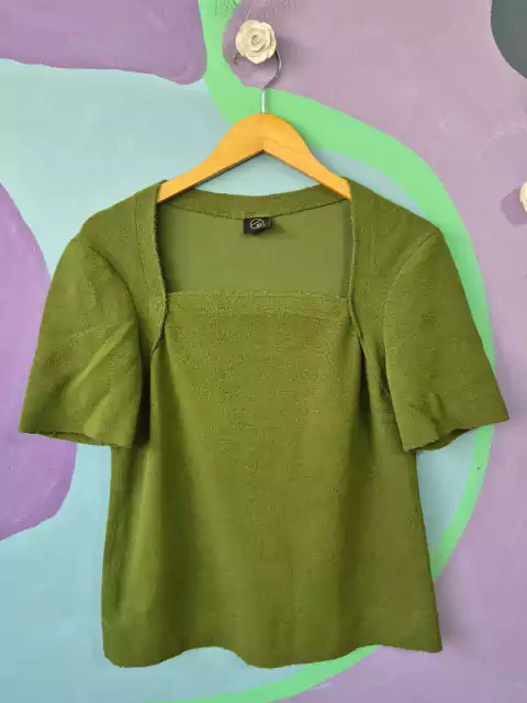Blusa Verde Musgo Fit