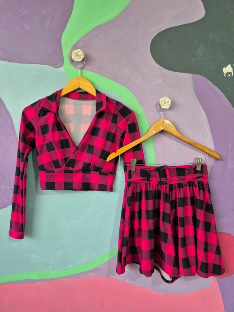 Conjunto Saia e Blusa Xadrez - comprar online