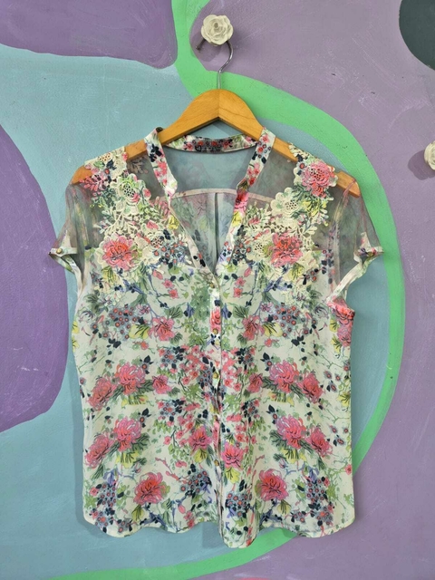 Camisa Floral Tule e Renda - comprar online