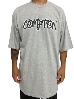 Camiseta rap power oversized compton grafite