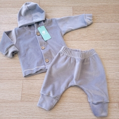 Conjuntito bebe plush gris