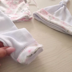 Ajuar Rosas rosa 3 piezas + cajita - tienda online