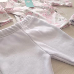 Ajuar Rosas rosa 3 piezas + cajita - Pececitos