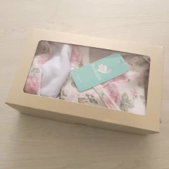 Ajuar Rosas rosa 3 piezas + cajita - comprar online